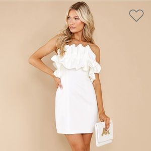 Red dress boutique “Waltz” dress in white - XS